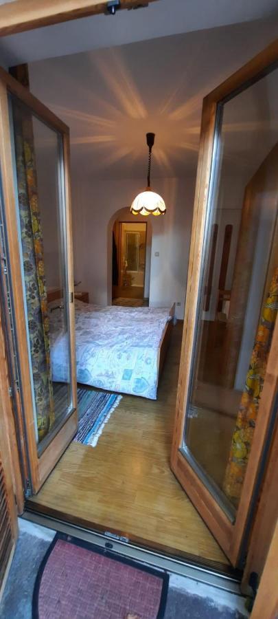 Hof Am Brunnen Apartment *
